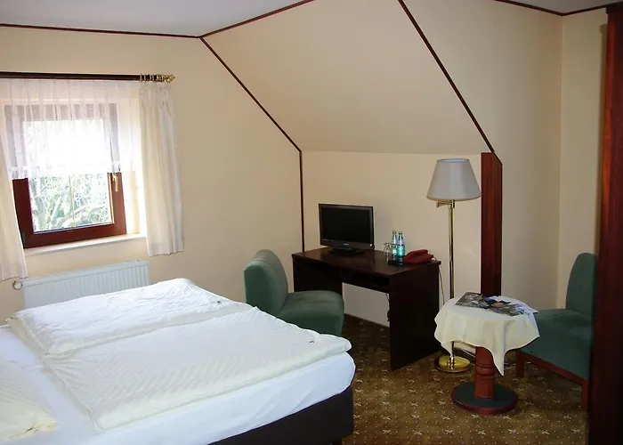 Goldener Loewe Mit Am Taurastein 3* Burgstadt